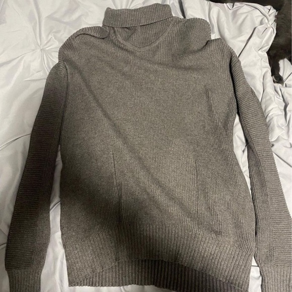 Knit lululemon sweater medium - Picture 3 of 5